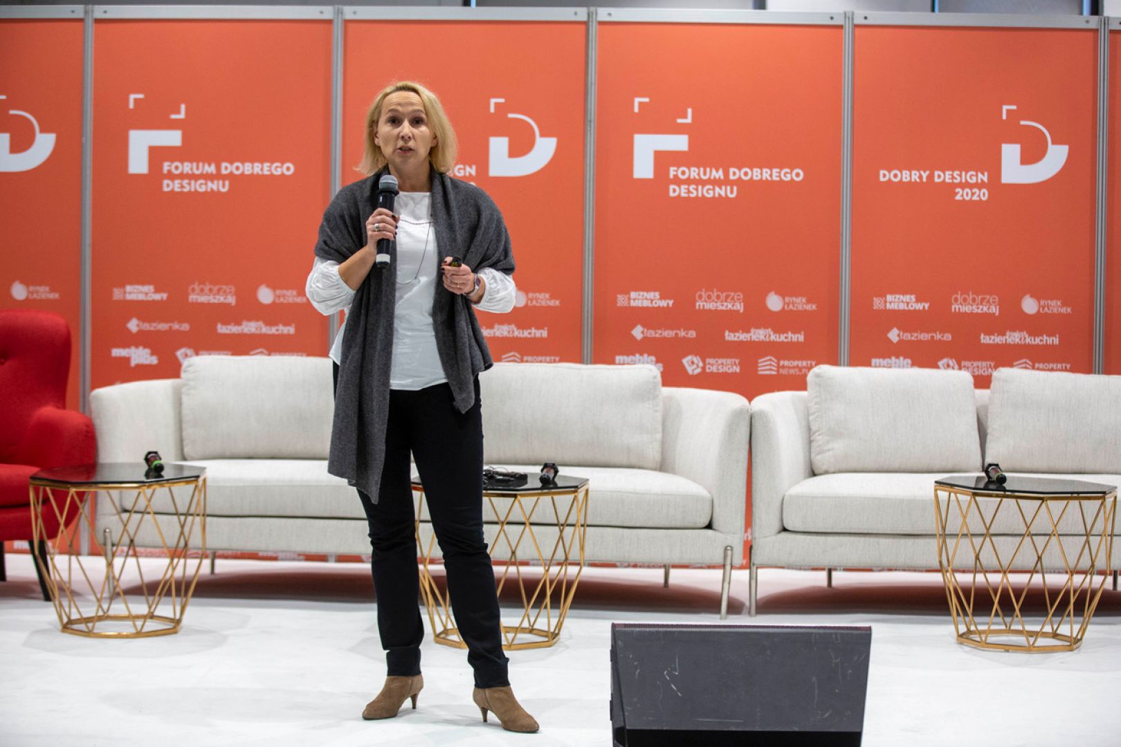 Joanna Dec-Galuk. Forum Dobrego Designu 2019. Fot. Piotr Waniorek