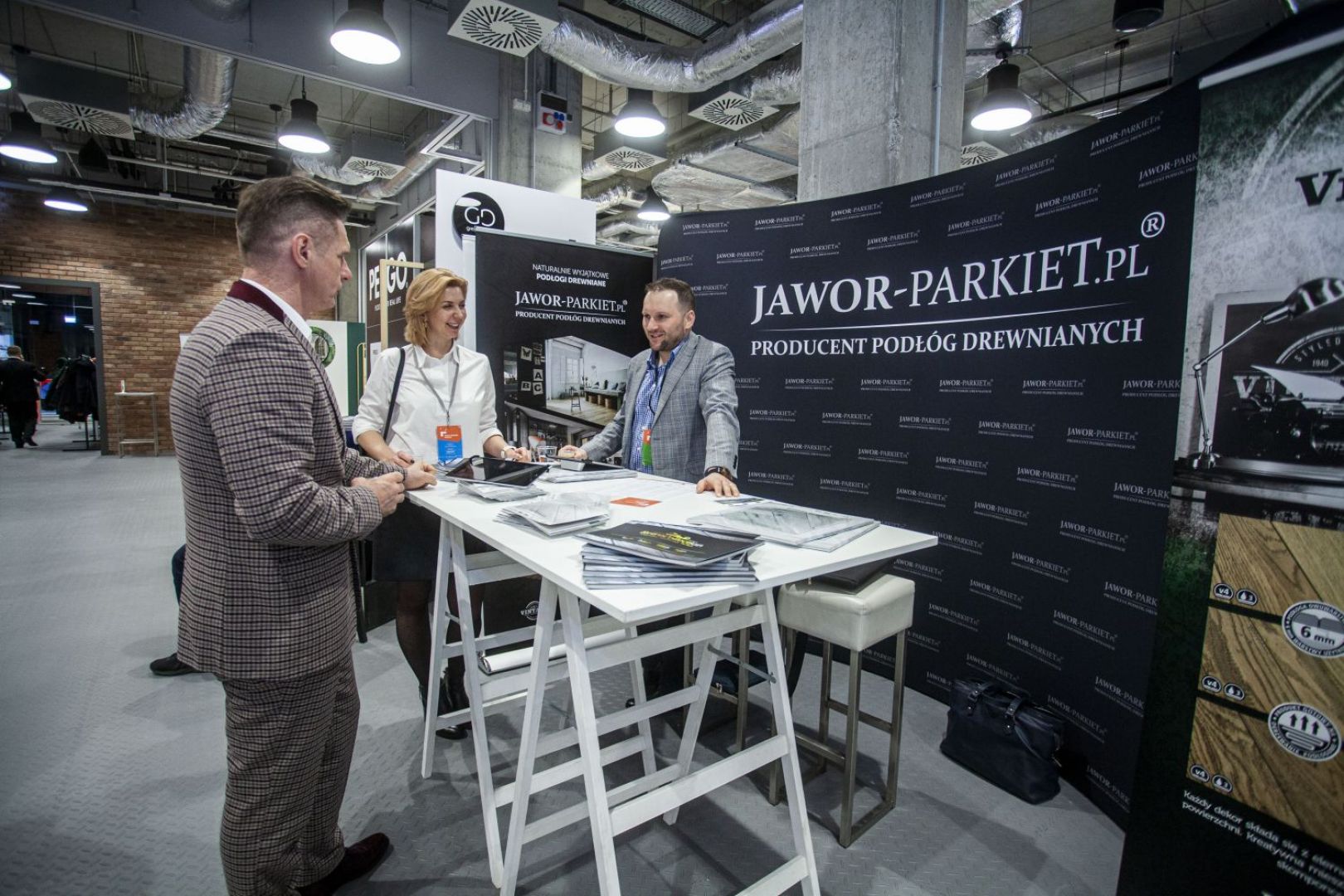 Stoisko firmy Jawor- Parkiet. Fot. Marek Misiurewicz