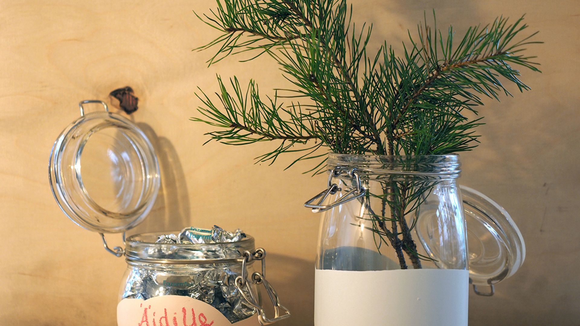 Oryginalne świąteczne dekoracje DIY. Fot. Tikkurila