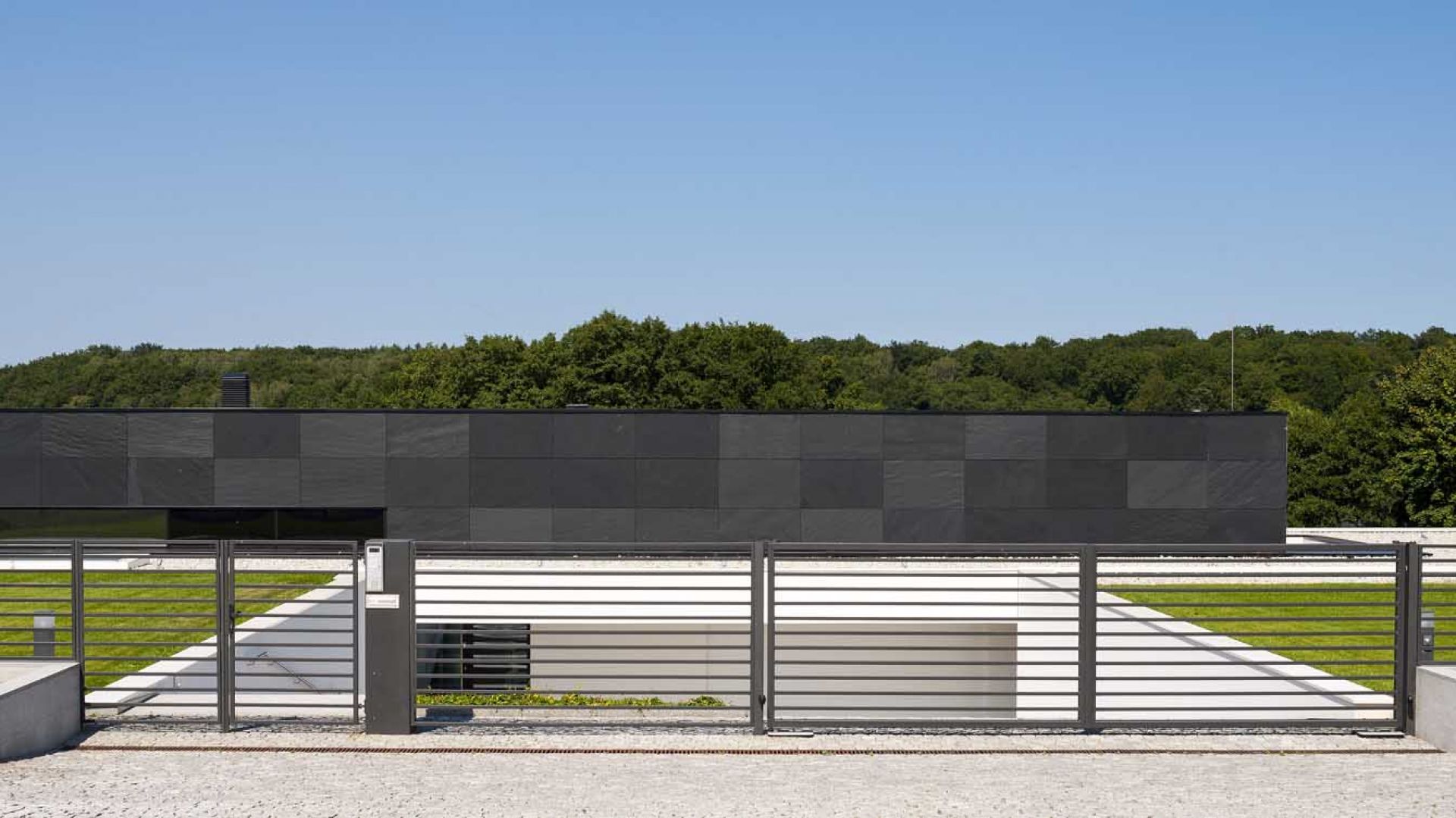 Neom House. Project: Mobius Architekci Przemek Olczyk Fot. Paweł Ulatowski