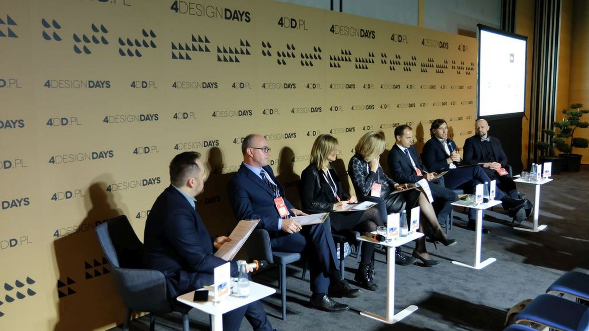 Paneliści. Fot. PTWP