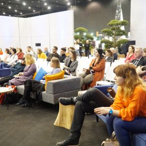 Prezentacja wnętrzu publikowanych na łamach magazynów Dobrze Mieszkaj oraz Świat łazienek i kuchni podczas dani otwartych na 4 Design Days