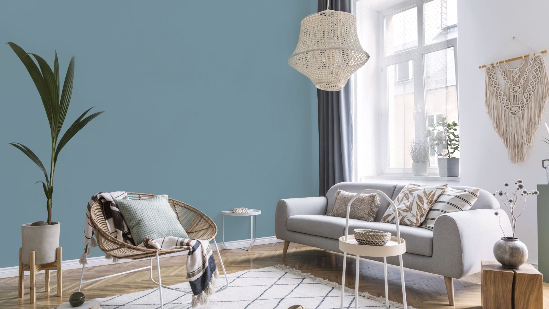 Blue Clouds z palety ceramicznej farby do wnętrz Home & Style. Fot. Dekoral