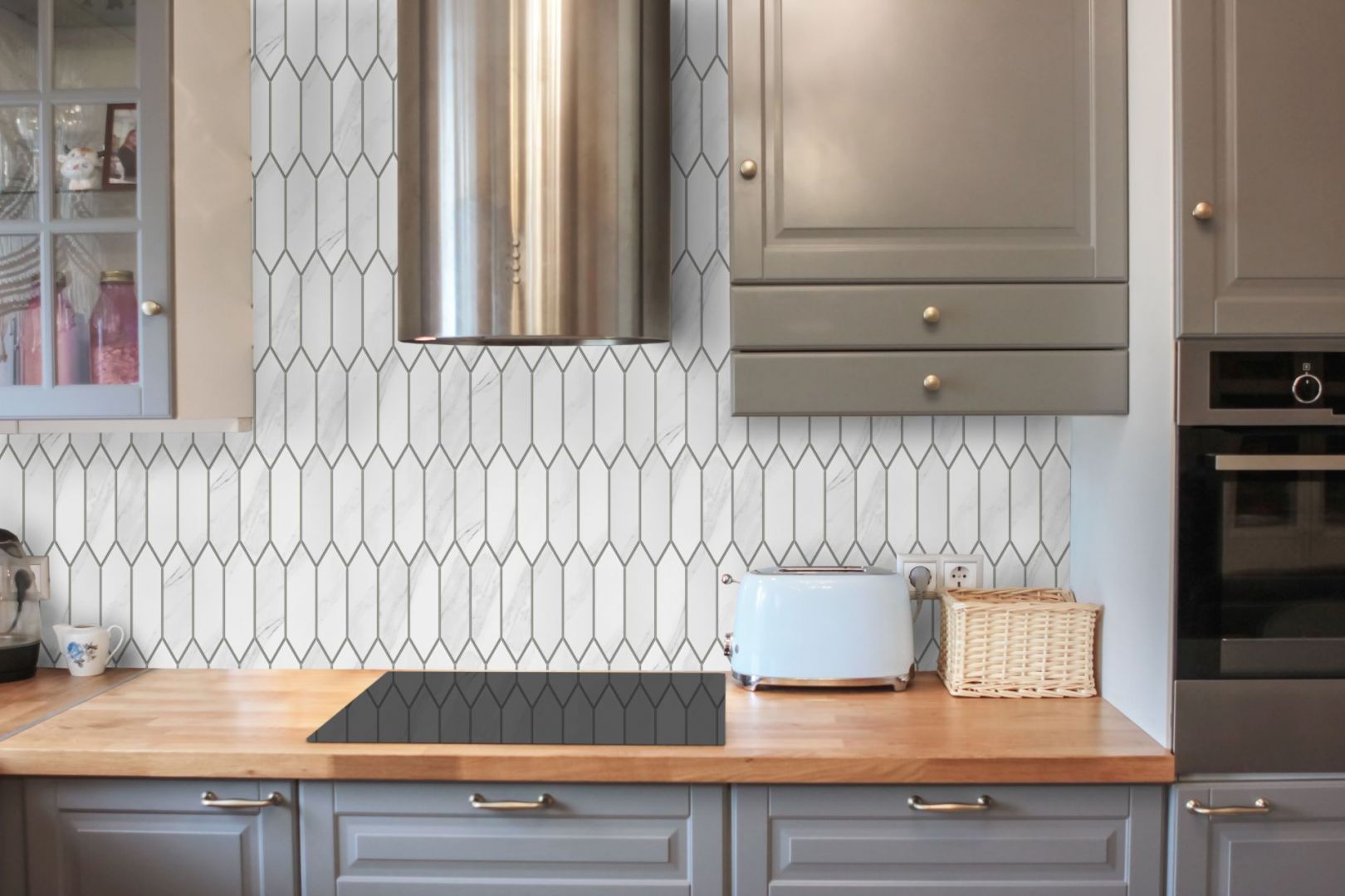 Heksalong Marble Mat - kolekcja mozaiki Marble. Produkt zgłoszony do konkursu Kuchnia - Wybór Roku 2020.