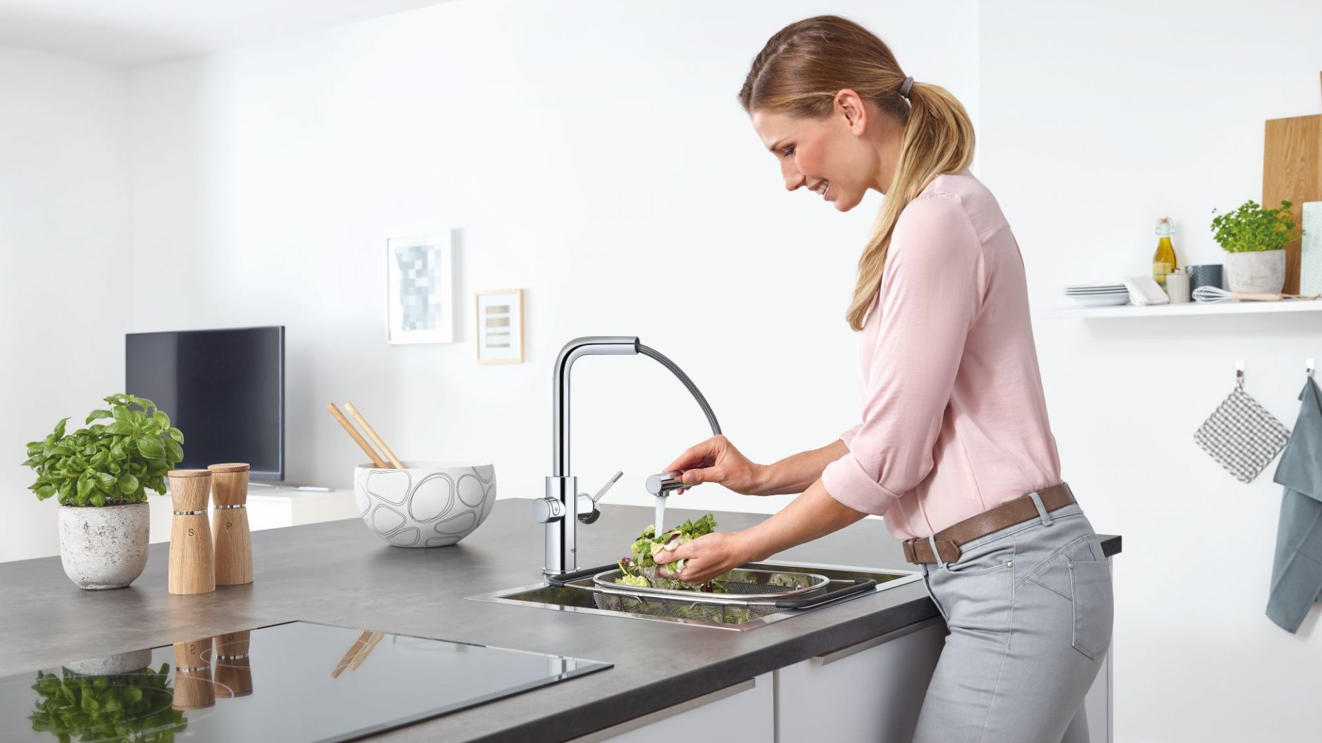 Bateria do kuchni Grohe blue. Fot. Grohe