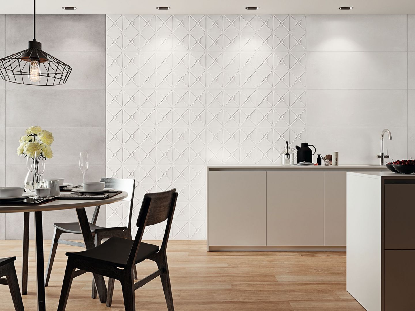 Płytki ceramiczne: trendy na 2020 rok prosto z hiszpańskich targów Cevisama w Walencji. Producent:
Ceramica Gomez marka Oneker, koelkcje Zante i Tropic. Fot. Oneker