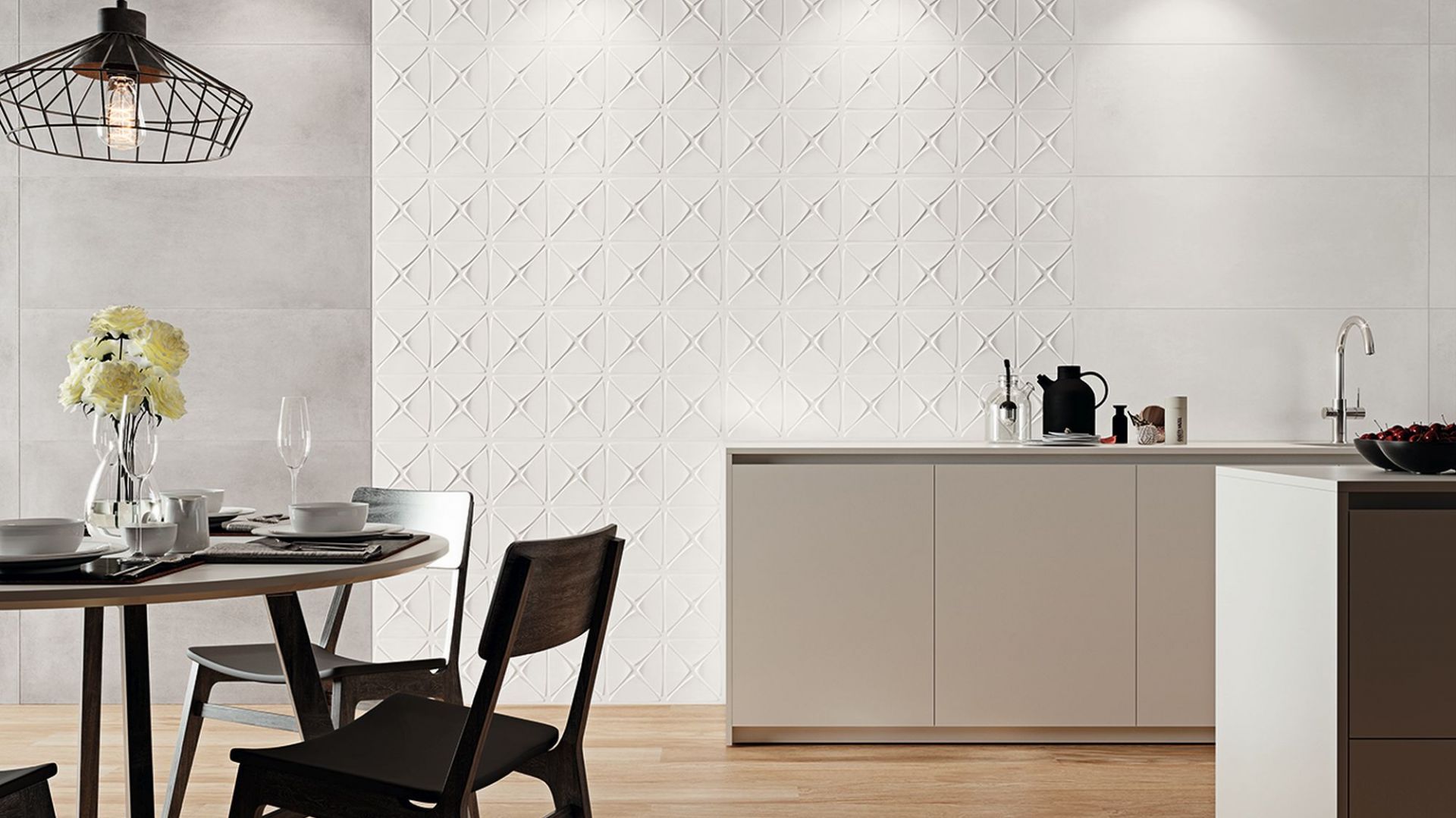 Płytki ceramiczne: trendy na 2020 rok prosto z hiszpańskich targów Cevisama w Walencji. Producent:
Ceramica Gomez marka Oneker, koelkcje Zante i Tropic. Fot. Oneker