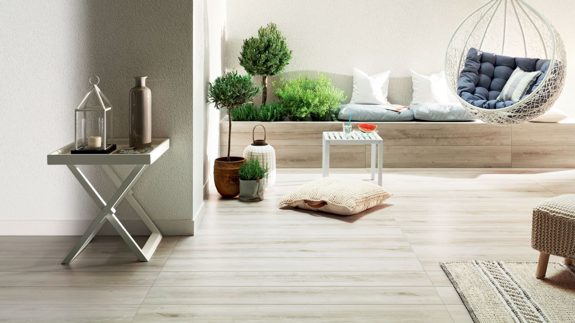 Aranżacja tarasu z wykorzystaniem płytek gresowych Wood Craft grey STR marki Korzilius.