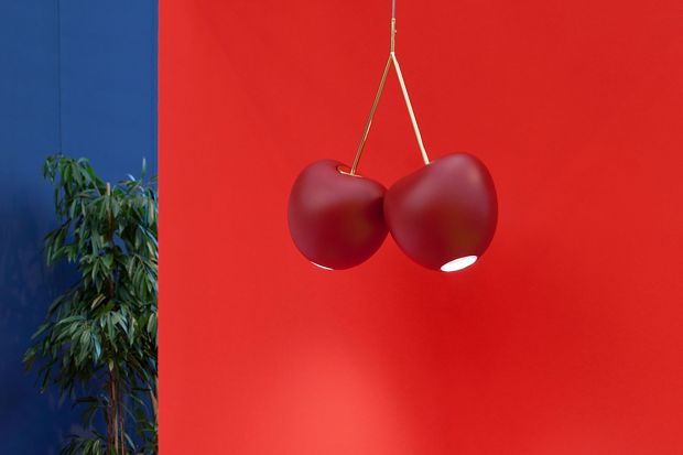 Lampa Cherry - poznaj kultowy projekt Niki Zupanc