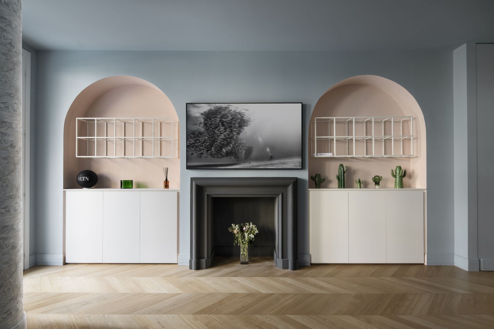 Niesamowite mieszkanie w sercu Porta Romana. Tak wygląda stylowy apartament po remoncie. Fot. Aran Cucine Altaguardia Ph. Credits Luca Argenton