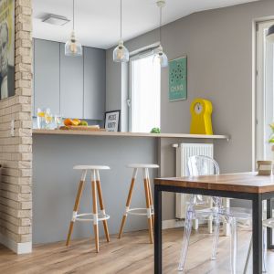 Szara kuchnia: 20 pięknych zdjęć. Projekt Decoroom. Fot. Pion Poziom