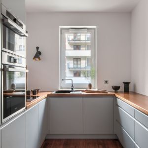 Szara kuchnia: 20 pięknych zdjęć. Projekt Deer Design