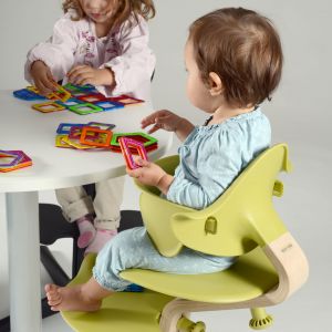 Dziecięce bezpieczne krzesło Nomi dla marki Evomove. Zmienia się razem z rosnącym dzieckiem. 875 zł