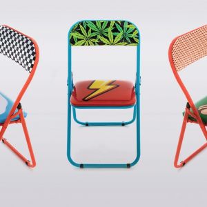 Folding Chair to kolekcja zabawnych składanych krzeseł, które dla marki Seletti zaprojektowało Studio Job. Cena krzesła: ok 288 zł (cena ze sklepu Milionova.pl). Producent: Seletti