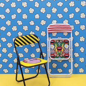 Folding Chair to kolekcja zabawnych składanych krzeseł, które dla marki Seletti zaprojektowało Studio Job. Cena krzesła: ok 288 zł (cena ze sklepu Milionova.pl). Producent: Seletti
