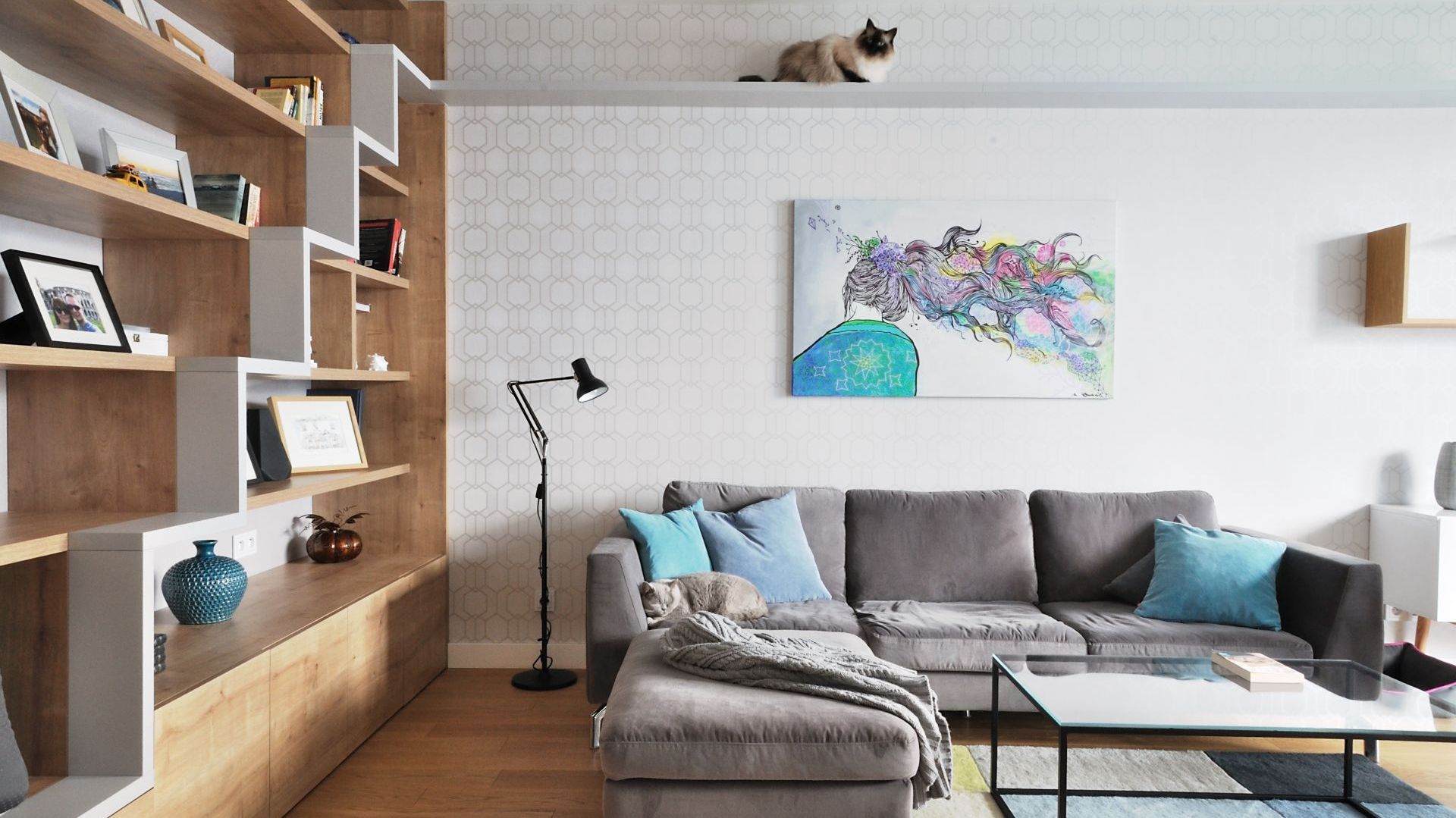 Wnętrza mieszkań mają oddawać nasza osobowość i zainteresowania. Na zdjęciu: projekt mieszkania dla miłośników kotów. Projekt: Cats&Dogs, Ministerstwo Spraw We Wnętrzach Magdalena i Marcin Konopka. Fot. Marcin Konopka