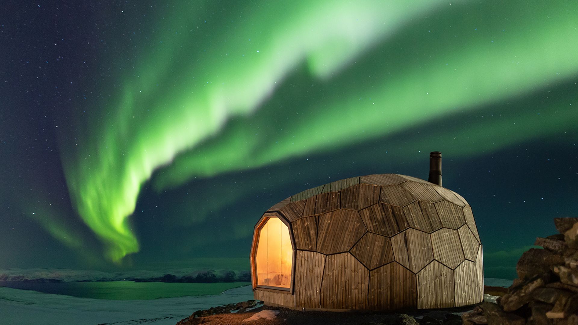 Drewniany dom dla turystów: ciekawy projekt z Norwegii