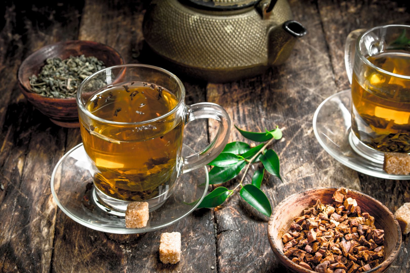 Napar herbaty zawiera ważne dla naszego organizmu polifenole, chroniące komórki przed wolnymi rodnikami oraz zmniejszające ryzyko chorób układu krwionośnego. Fot. English Tea Shop Polska 