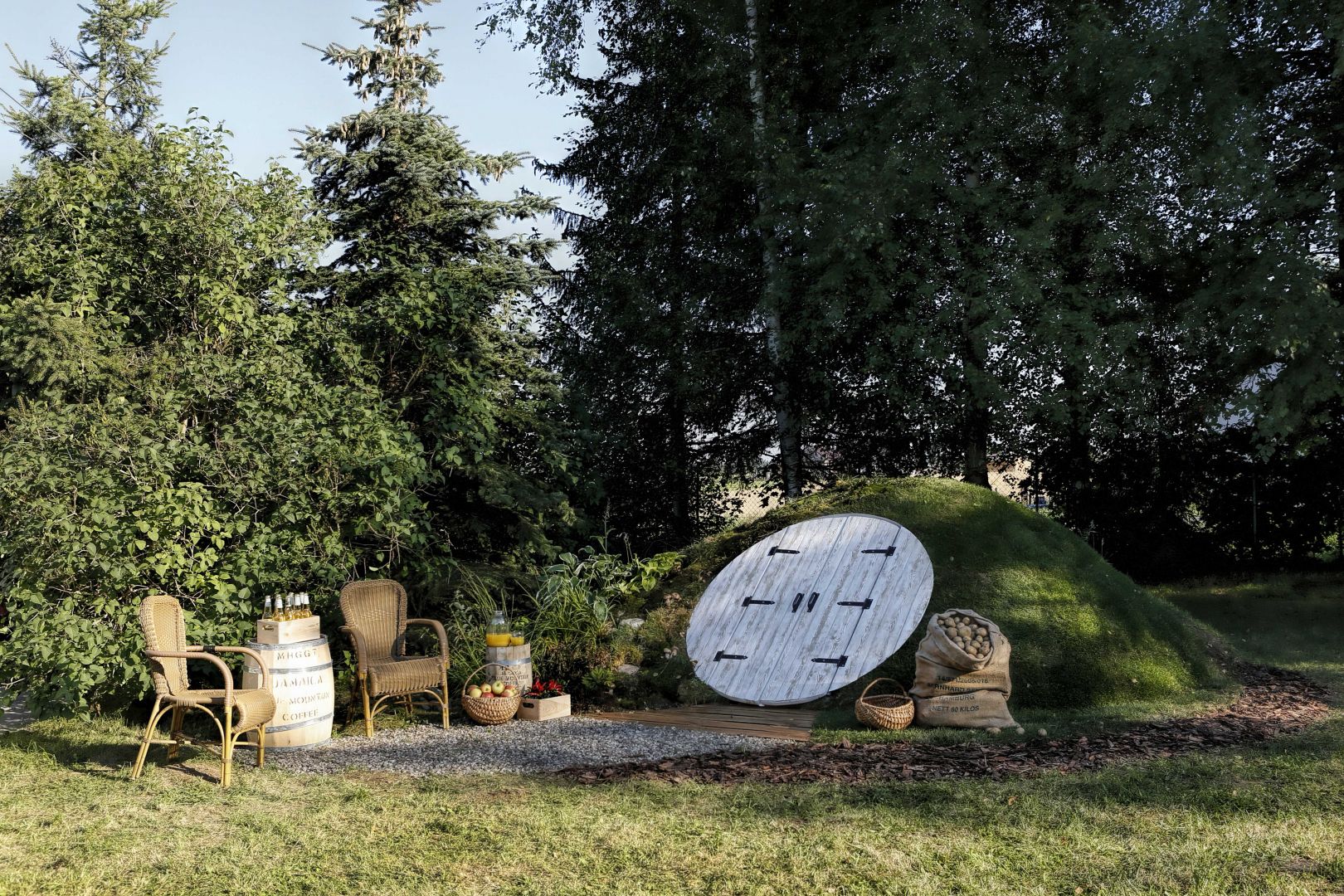 Piwniczka ogrodowa The Shire Cellar wykonana jest z tego samego materiału co jachty. Nawet największe ulewy nie zaleją wnętrza, ponieważ jest w 100% szczelne. Fot. The Shire Cellar