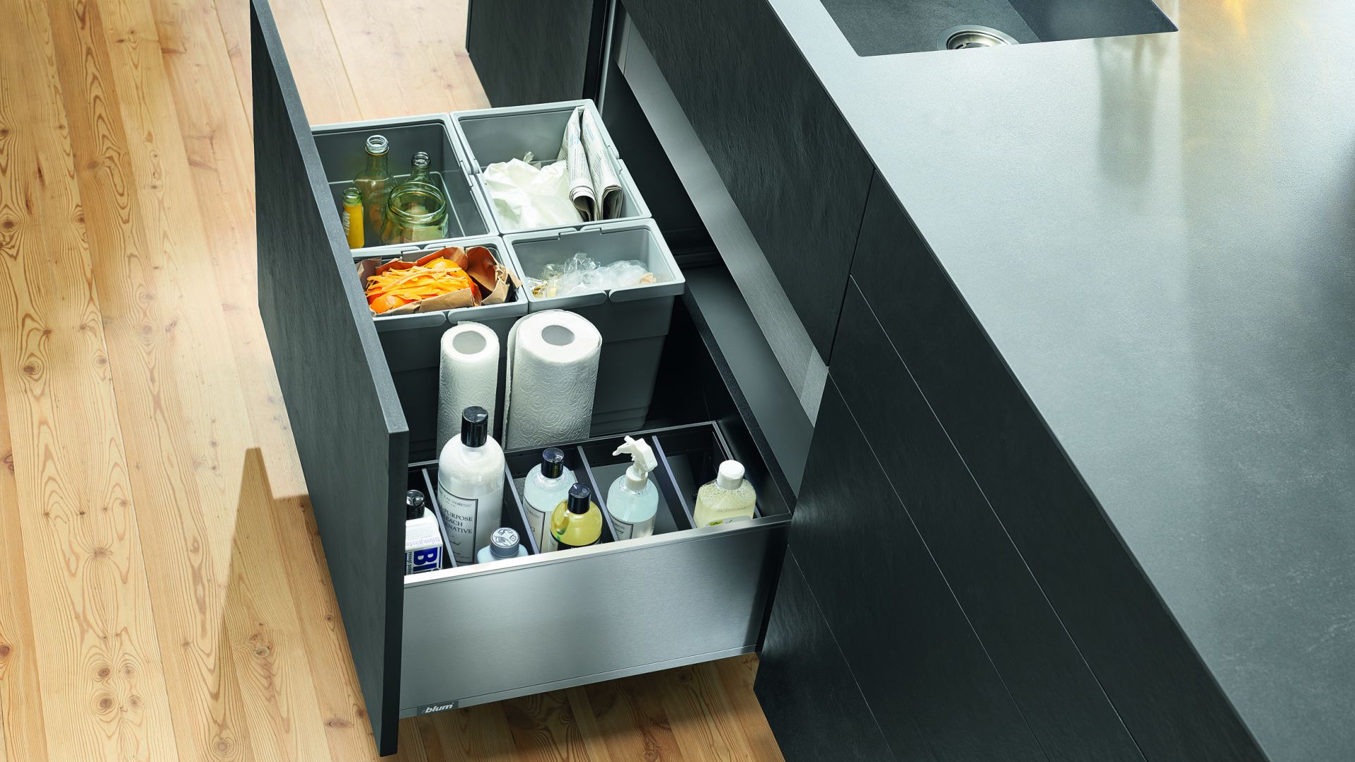 Przechowywanie w kuchni: 10 świetnych pomysłów na szuflady