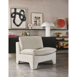 Fotel Retro Lounge marki HKliving. Fot. BM Housing