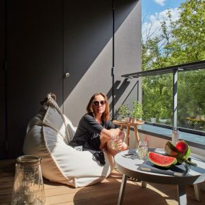 Taras - miejsce do relaksu. Projekt: Bibianna Stein-Ostaszewska (Bibi Space). Zdjęcia: Olo Studio