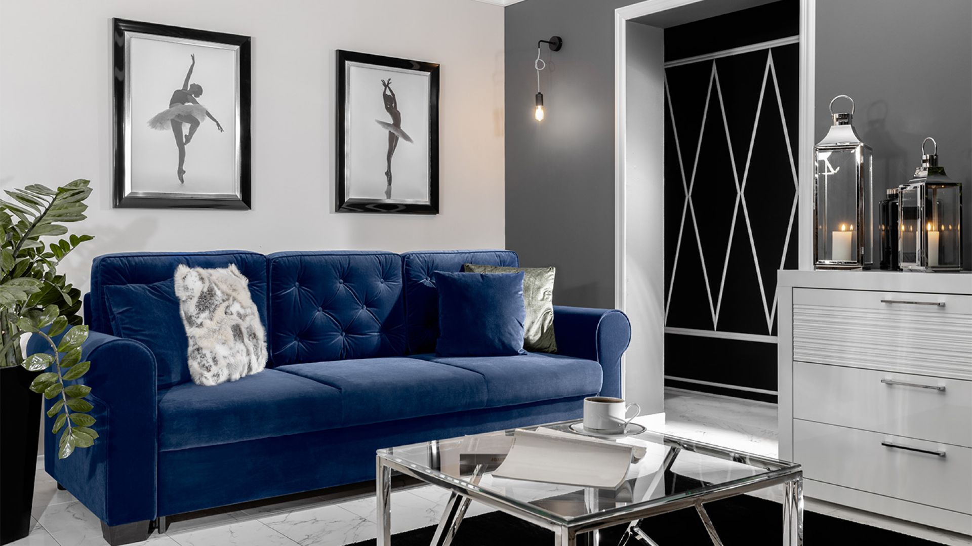 Meble do salonu: zobacz piękną kanapę w modnym, niebieskim kolorze!
