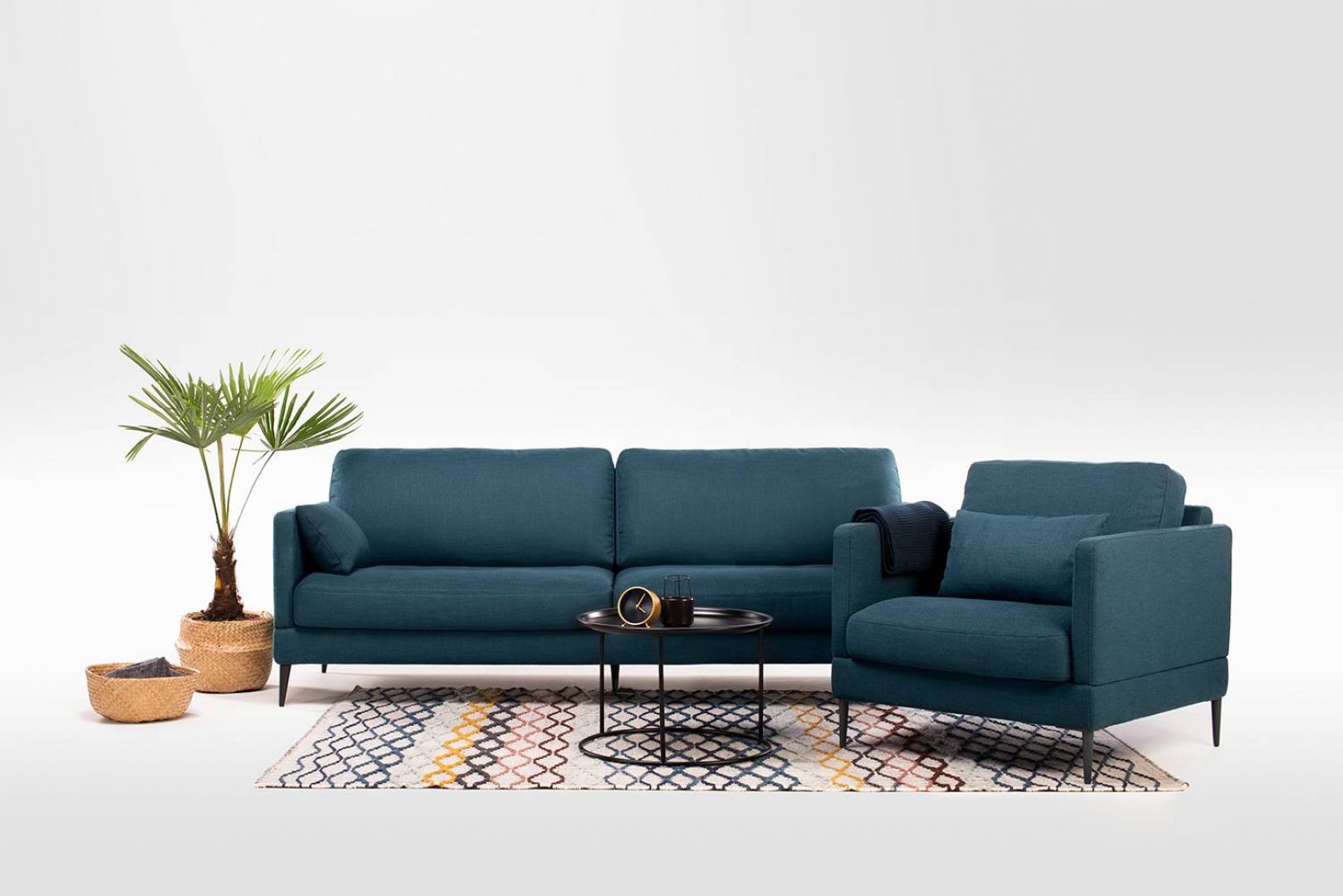 Sofa i fotel Anton. Cena: od 3325 zł. Producent: Befame