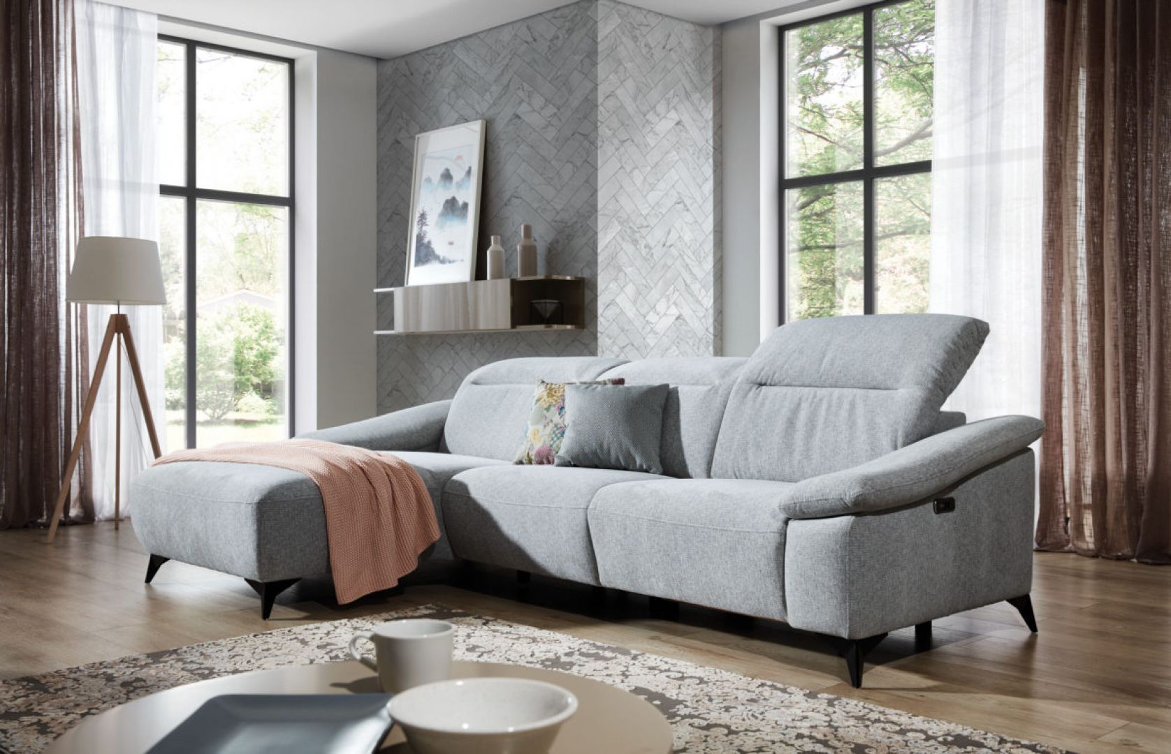 Sofa Gappa ma prosty, ładny kształt, a metalowe nóżki dodają jej lekkości. Fot. Stagra Meble