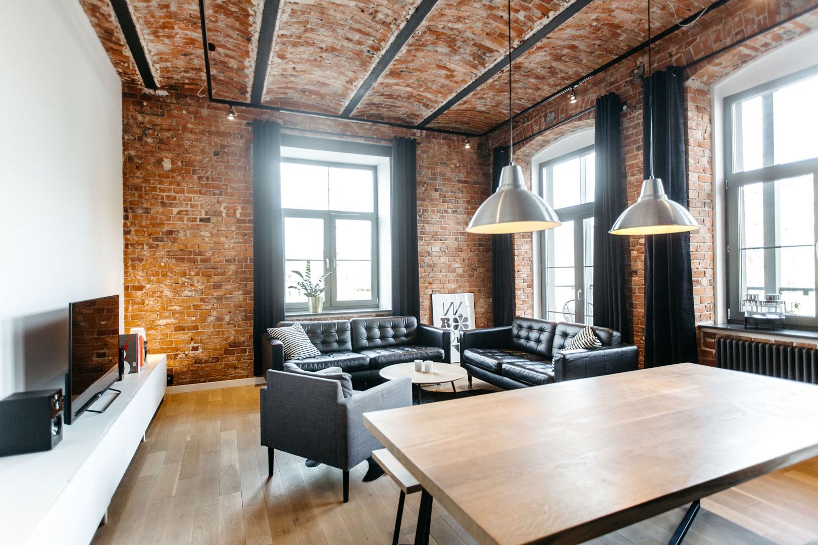 Styl industrialny, loftowy we wnętrzach. Projekt i zdjęcia: Nowa Papiernia