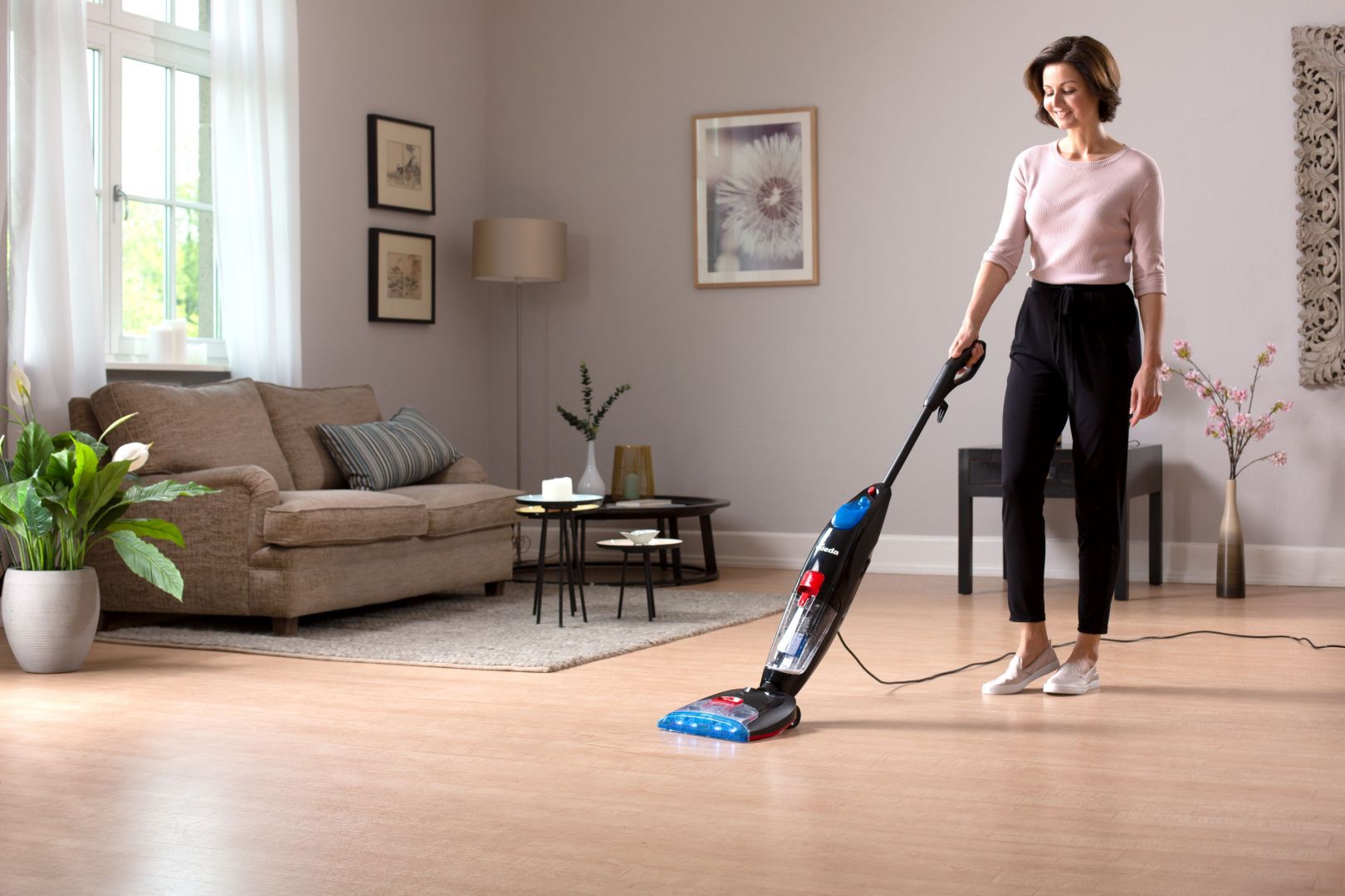 Odkurzacz myjący Vileda JetClean fot. Vileda