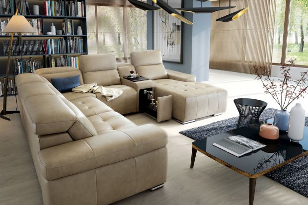 Sofa w salonie. Narożniki w kształcie litery U. Zobacz zdjęcia!