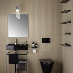 Kolekcja KartellbyLaufen w błyszczącej czerni. Fot. Laufen Polska