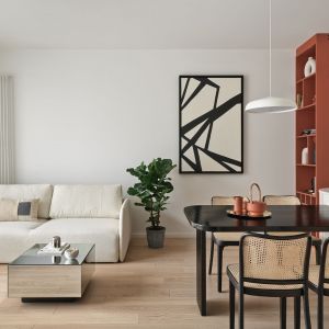 Salon z kuchnią i jadalnią. Projekt Studio Inbalance Fot. Tom Kurek
