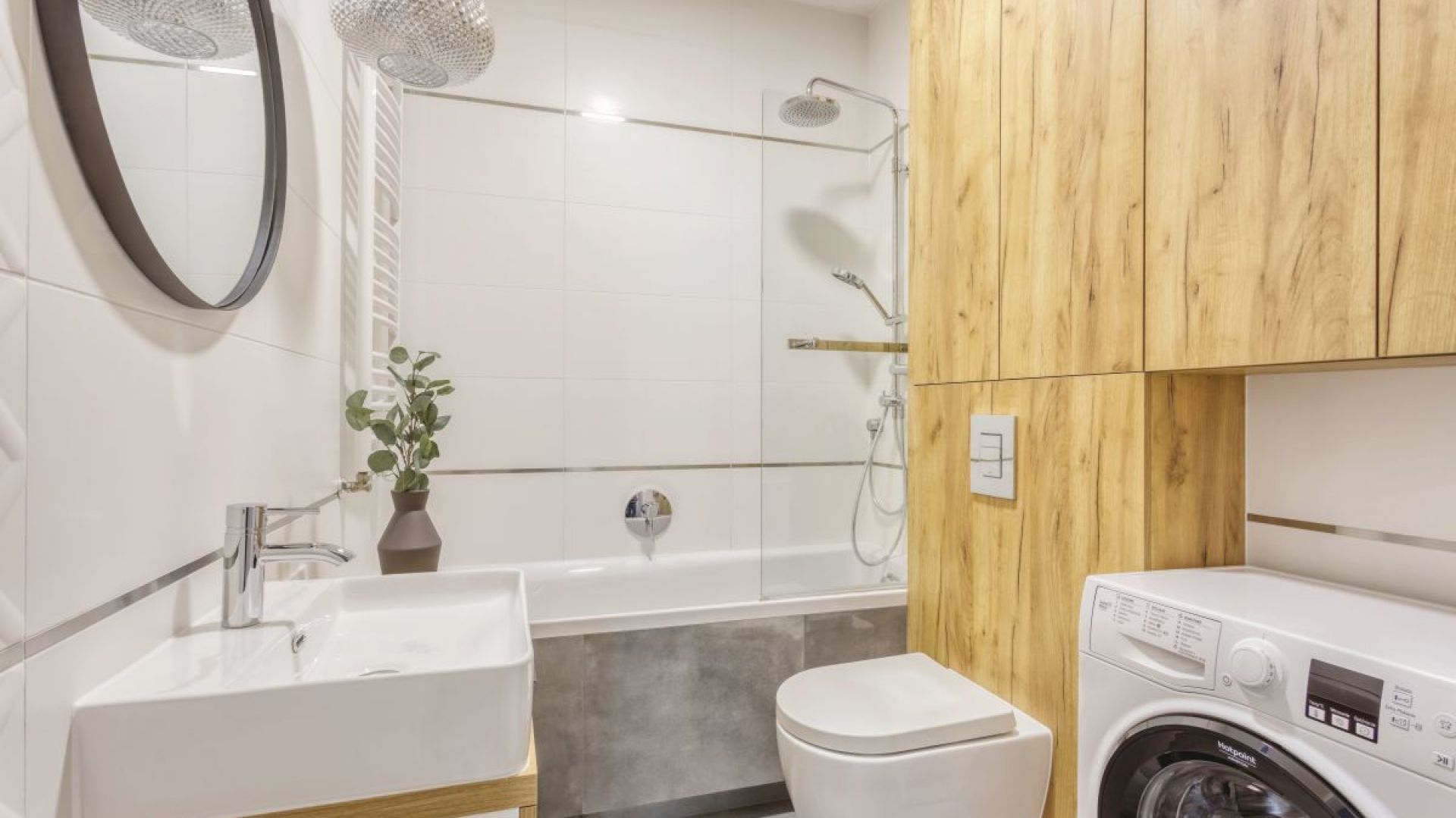 Wanna w łazience. Projekt i zdjęcia Deer Design Pracownia Architektury