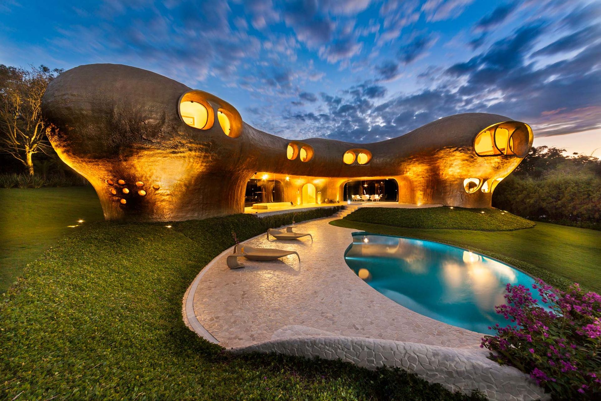 Amoeba House. Projekt i zdjęcia: Arquitectura Orgánica