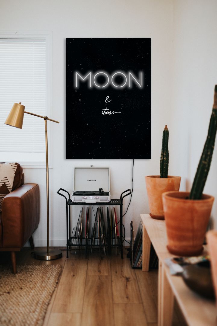 Neon Moon. Producent: A To Neon