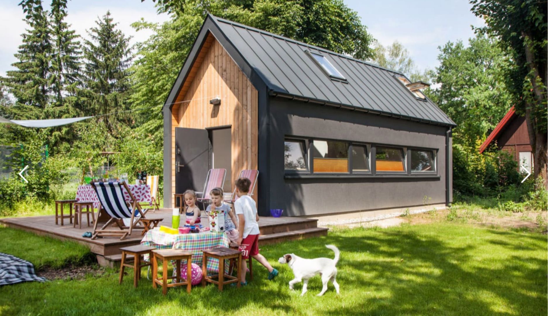 Gotowy dom szkieletowy Sim. Powierzchnia: 35 m2, z możliwością powiększenia o taras 12 m2. Autorzy projektu: Simple House