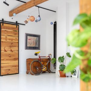 Strefa wejściowa do mieszkania. Projekt wnętrza: Szalbierz Design. Zdjęcia: Maja Musznicka Shine Studio 