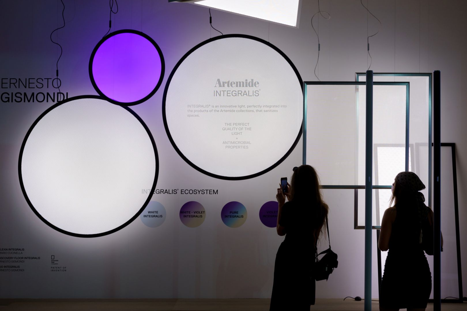 Stoisko Artemide, marki dostępnej w Domotece w salonie Exclusive Lights, fot. Trend Nomad