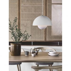 Lampy wiszące Flowerpot AndTradition dostępne w ofercie sklepu Ardant. Fot. Ardant