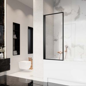 W eleganckiej, białej łazience czarny parawan nawannowy będzie świetnym kontrastem. Na zdjęciu model Nes Black marki Radaway. Fot. mat. prasowe Radaway