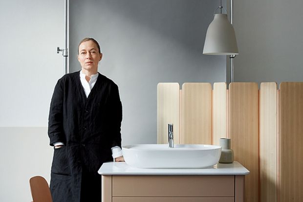 Cecilie Manz: słynna duńska projektantka o designie do łazienek