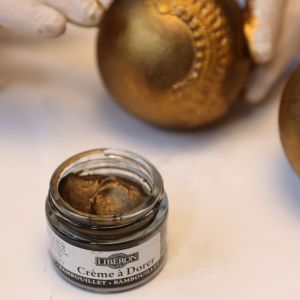 Świąteczne bombki w stylu vintage glamour. Zdjęcia i realizacja: Pani to Potrafi