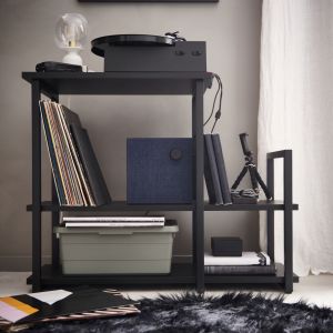 Limitowana kolekcja OBEGRÄNSAD IKEA stworzona z myślą o młodych, ambitnych twórcach. Projekt we współpracy ze znanym szwedzkim zespołem Swedish House Mafia. Fot. mat. prasowe IKEA