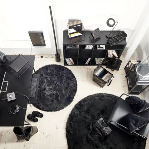 Limitowana kolekcja OBEGRÄNSAD IKEA stworzona z myślą o młodych, ambitnych twórcach. Projekt we współpracy ze znanym szwedzkim zespołem Swedish House Mafia. Fot. mat. prasowe IKEA