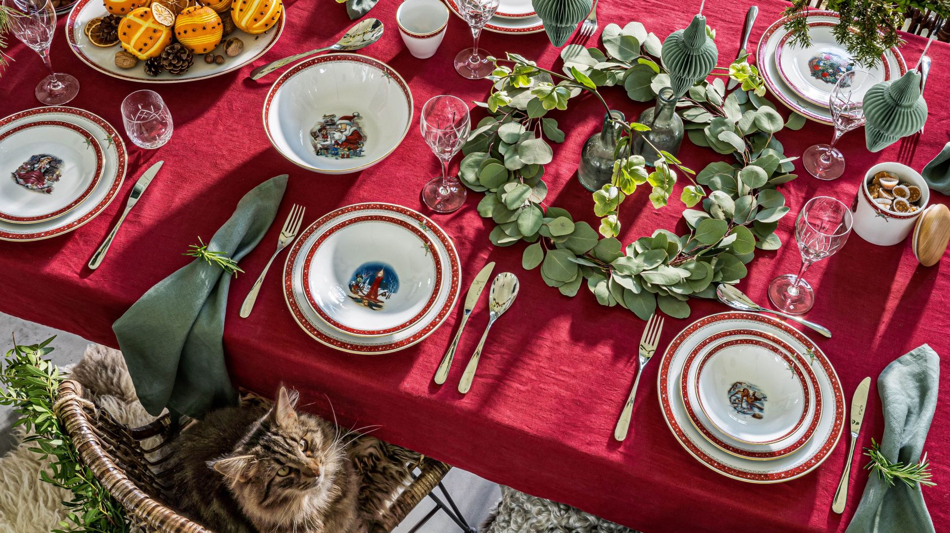 Wyjątkowa kolekcja porcelany. Zdobią ją bohaterowie z bajek Disneya!