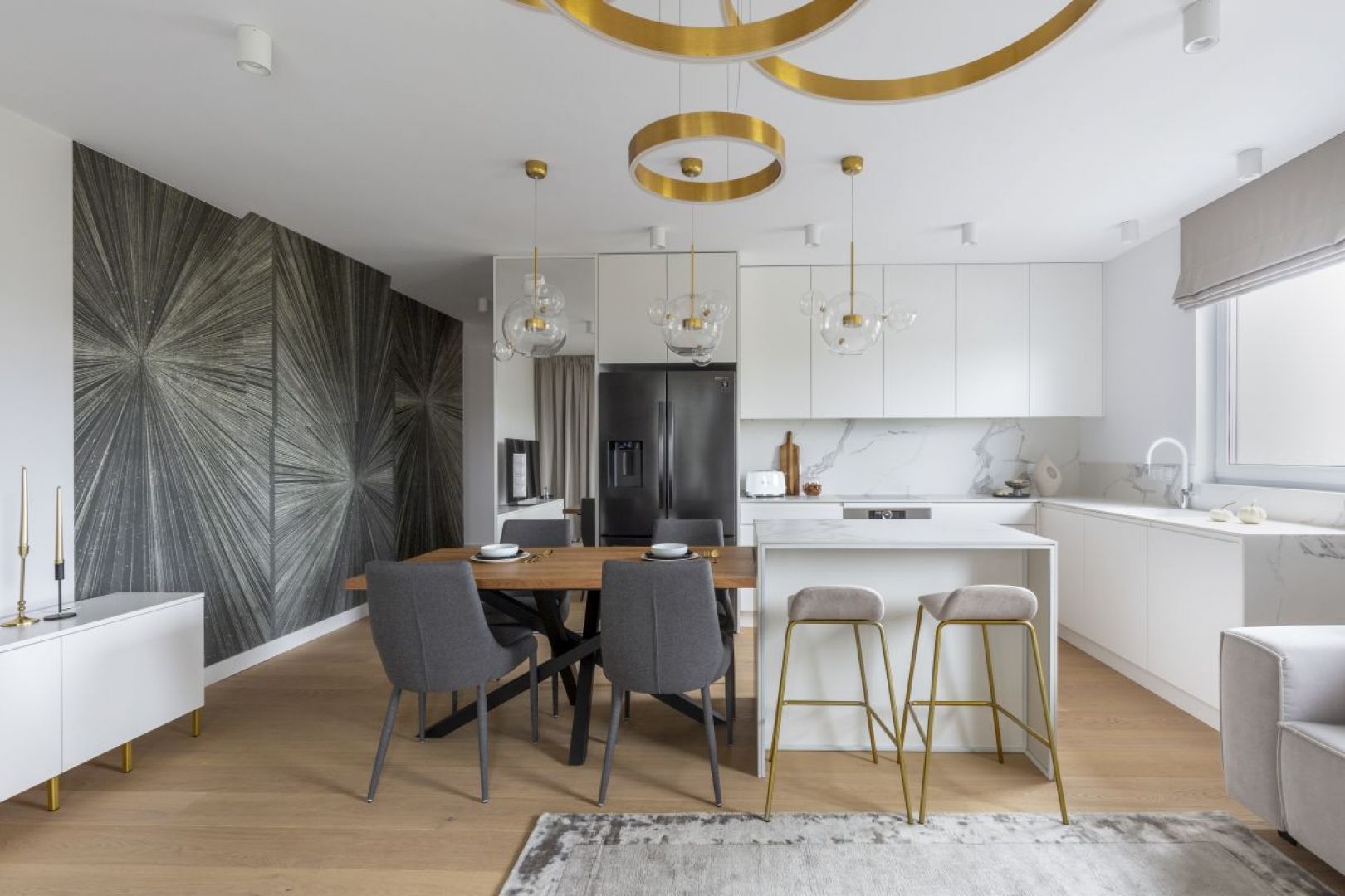 Pomysł na wyspę kuchenną. Projekt Katarzyna Piotrowska, Decoroom. Fot. Pion Poziom
