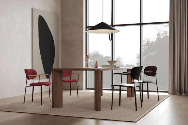 Fotel Algo doczekał się swojej wersji w formie krzesła. Za projektem dla polskiej marki Noti stoi znany designer Nikodem Szpunar. <br /><br />
