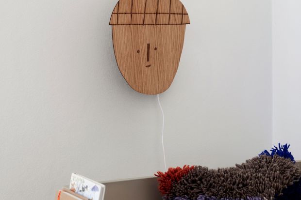 Mała sarenka, chmurka, balon, ptak - to tylko niektóre z pomysłów na drewniane lampki ścienne, które proponuje marka Fem Living. Są piękne i kupisz je w Polsce!